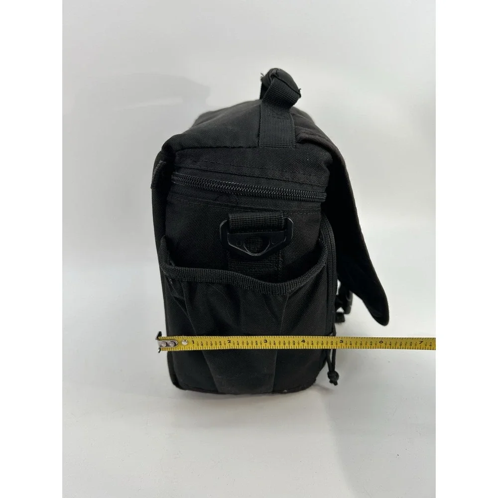 Lowepro Adventura 170 Black Padded Camera Bag W/Belt Loop